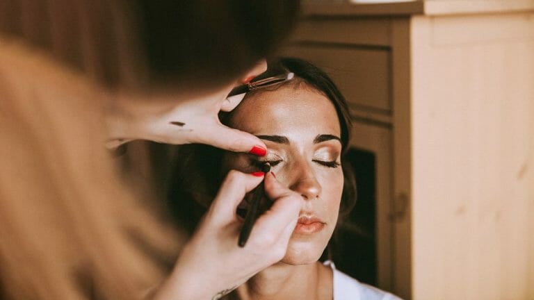 Estúdio de Maquilhagem Makeup school & beauty lounge