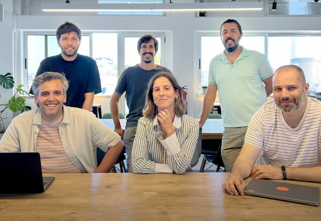 Agenda Online 24/7 com o BUK: Gestão Inteligente para Profissionais de Beleza | Estúdio de Maquilhagem | Escola de Maquilhagem